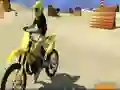 Gioco Stunt in Spiaggia con Moto in linea Gioco Stunt in Spiaggia con Moto in linea